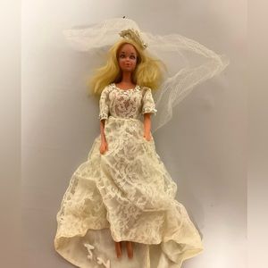 Barbie mattel 1966 fashion doll vintage lace wedding dress